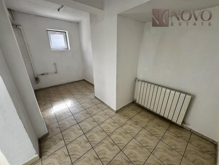 Duplex cu 8 camere cu Canalizare în Băneasa
