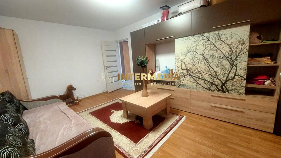 Apartament cu 2 camere, zona Ampoi 3 renovat recent, mobilat si utilat - 1