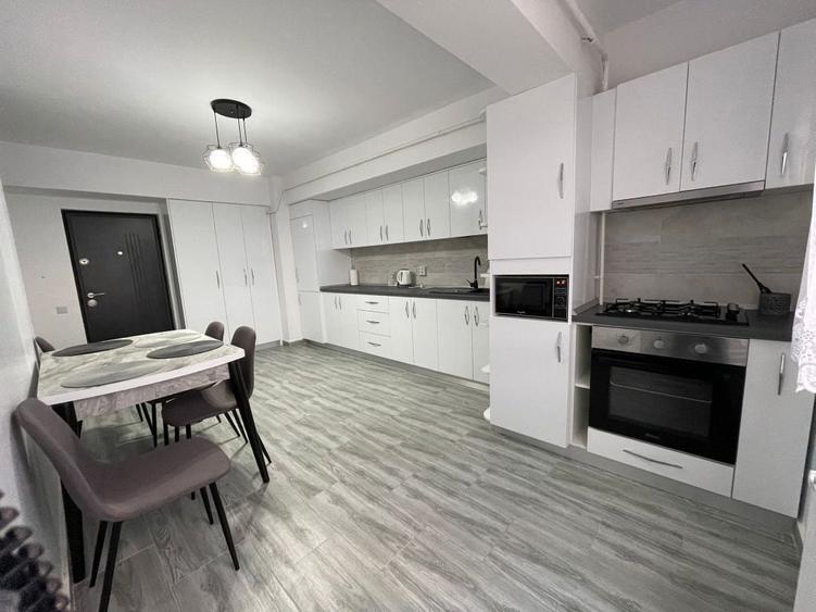 Apartament cu 2 camere decomandat în Burdujeni