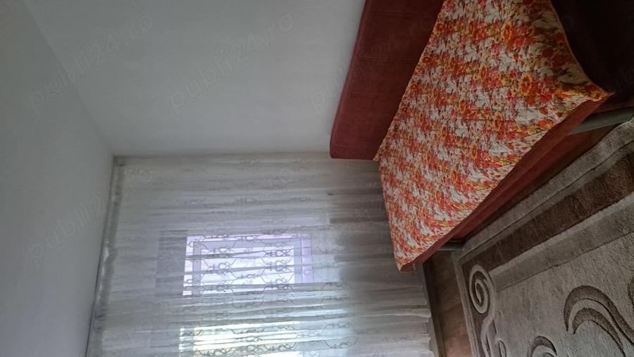 Apartament cu 2 camere nedecomandat în Central