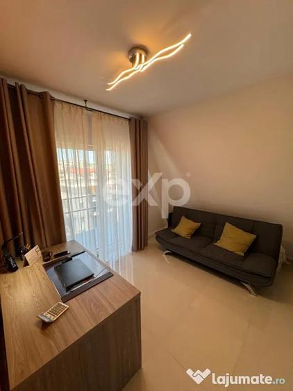 Apartament cu 3 camere semidecomandat în Între Lacuri
