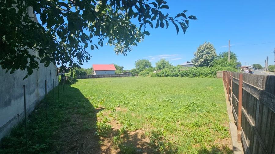 Teren Construcții intravilan de 1312 mp, în Central