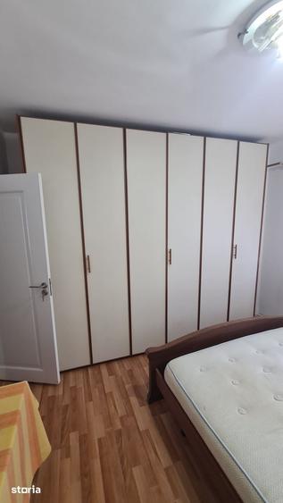 Apartament cu 4 camere în Central