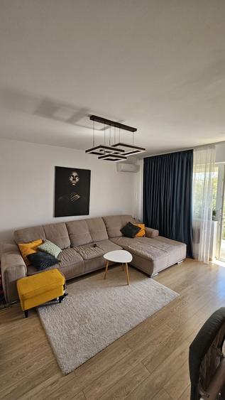 Inchiriez apartament 2 camere - 1
