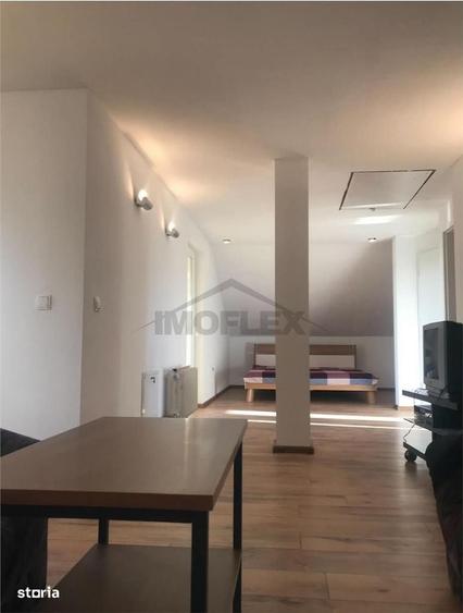EXCLUSIVITATE ! Casa pe 3 etaje de vanzare in Cenad la pret de apartam - 13