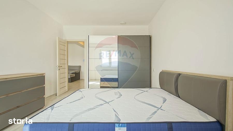 Apartament cu 3 camere în Triaj