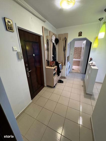 Apartament cu 2 camere decomandat în Carpați 2