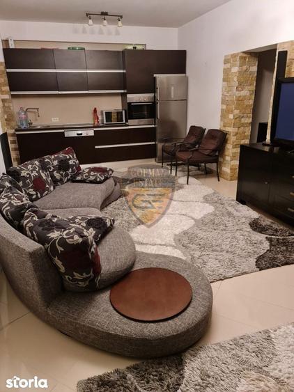 Apartament cu 3 camere semidecomandat în Central