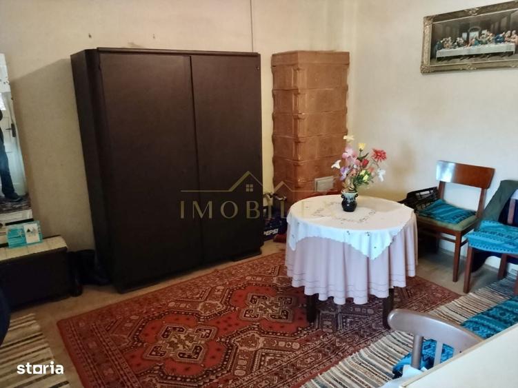 Casă cu 3 camere în Luna