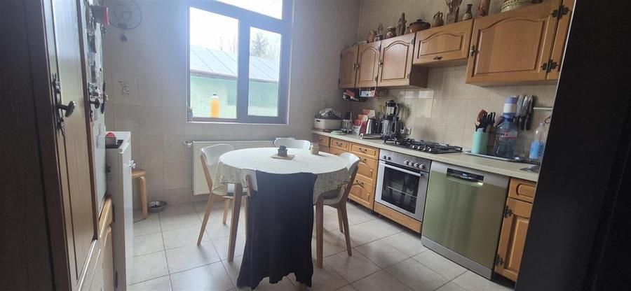 Casă cu 4 camere cu Teren 482 Mp în Pipera