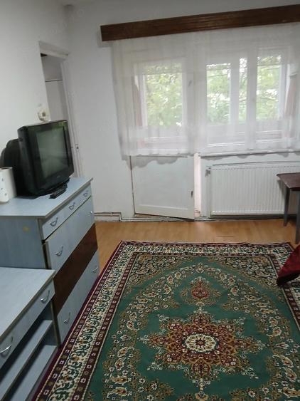 Garsonieră nedecomandată în Progresul