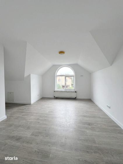 Casa noua 4 camere Vladimirescu Via Carmina prima utilizare - 5