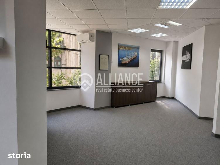 Spațiu comercial, de 165 mp, în Peninsula
