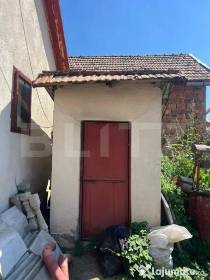 Casă cu 4 camere cu Teren 1385 Mp în Gănești