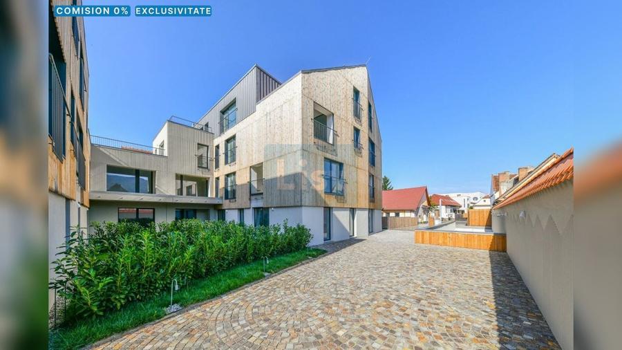 Apartament cu 2 camere decomandat în Brașovul Vechi