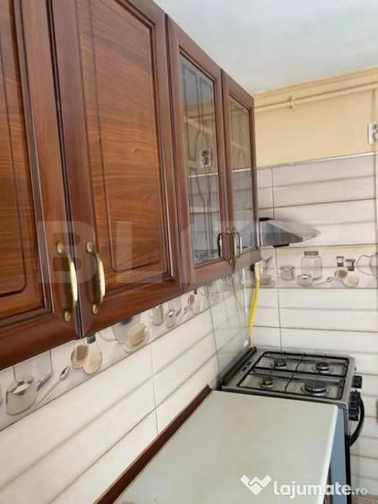 Apartament cu 3 camere decomandat în Micro 16