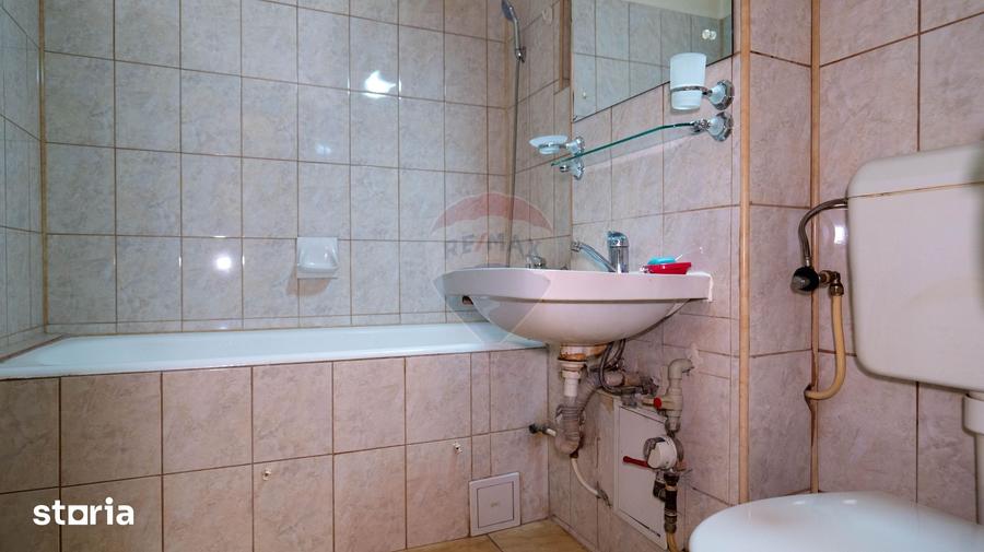 Apartament cu 3 camere decomandat, mobilat în Pantelimon