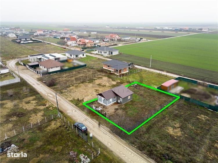 Casă cu 3 camere cu Teren 586 Mp în Livada de Bihor