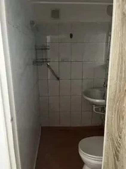 Garsonieră semidecomandată în Decebal