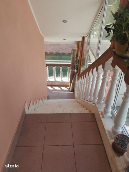 Casa compusa din 2 apartamente, Trivale, teren 450 mp - 1
