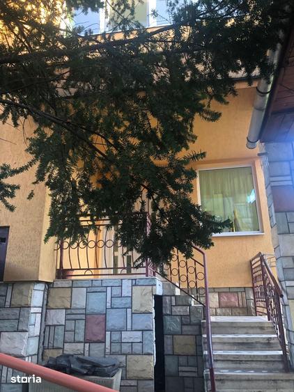 Casă cu 9 camere cu Teren 1000 Mp în Tăuții-Măgherăuș