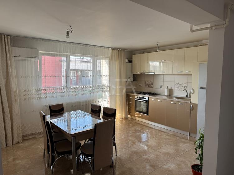 Apartament cu 3 camere decomandat, mobilat în Apărătorii Patriei