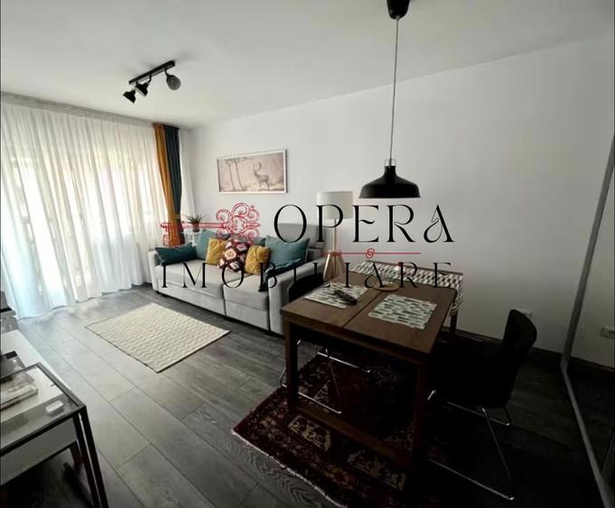 Apartament cu 2 camere decomandat, mobilat în Ultracentral