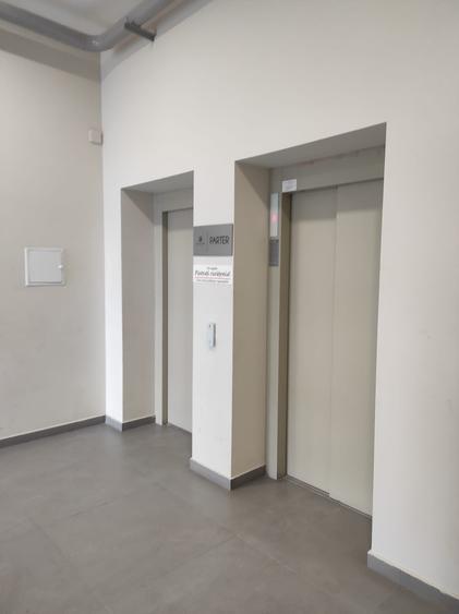 Apartament cu 2 camere decomandat în City Park Mall