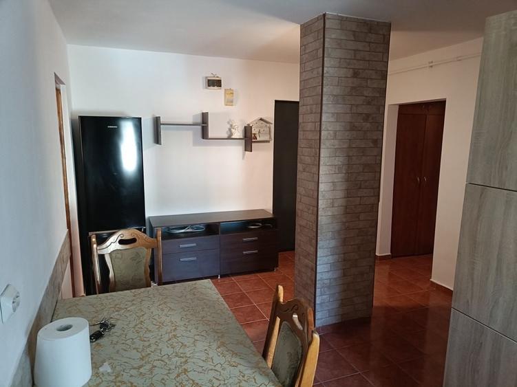 Apartament cu 2 camere decomandat în Apahida