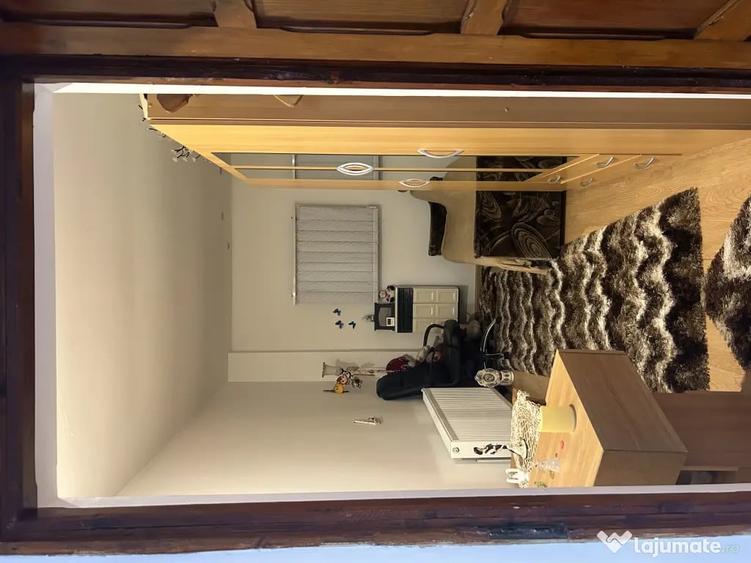 Apartament cu 2 camere decomandat în Exterior Vest
