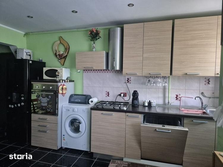 Apartament cu 2 camere în Coman