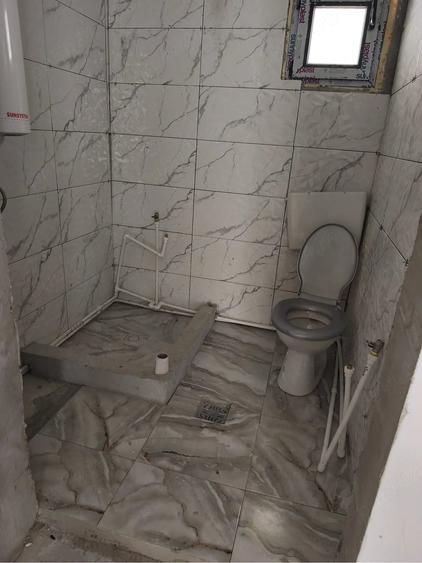 Casă cu Teren 72 Mp în Central
