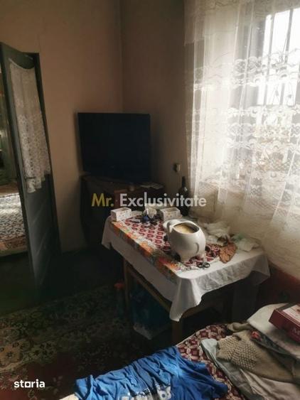 Casă cu 5 camere cu Teren 2002 Mp în Goiești