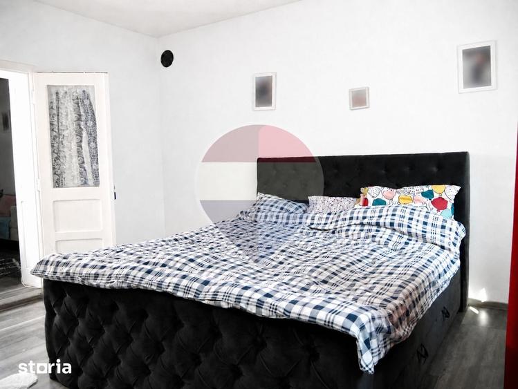 Casă cu 4 camere cu Teren 2481 Mp în Cricău
