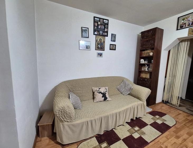 Apartament cu 2 camere nedecomandat în Central