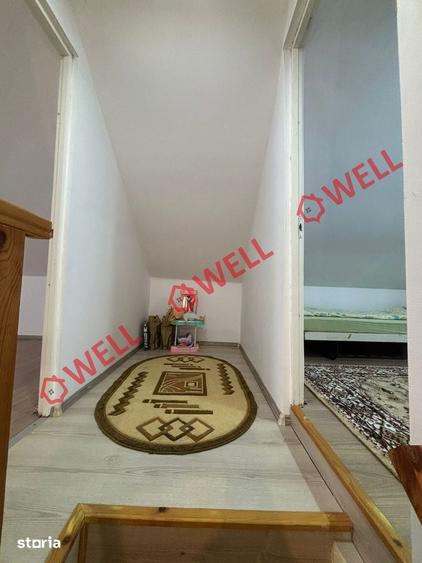 Casa cu 2 niveluri de vanzare in Martineni, la drumul principal! - 6