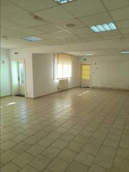Casă cu 2 camere cu Teren 896 Mp în Teiu