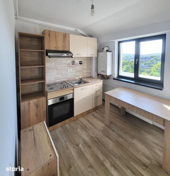 Garsonieră decomandată în Cug