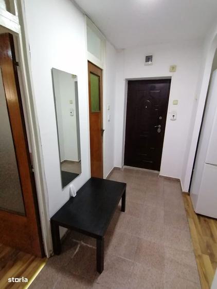 Garsonieră în Tei
