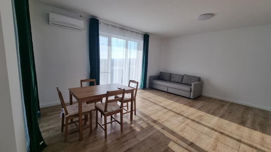 Apartament cu 2 camere decomandat în Florești