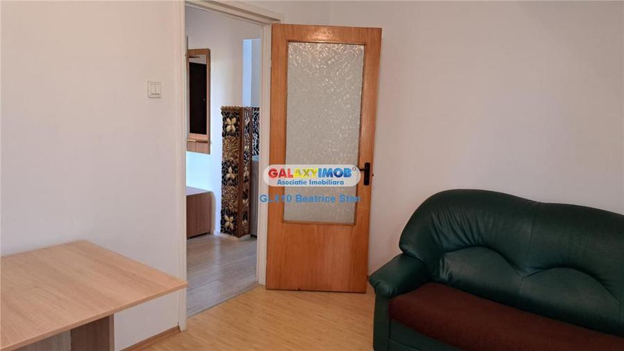 Apartament cu 3 camere decomandat, mobilat în Drumul Taberei
