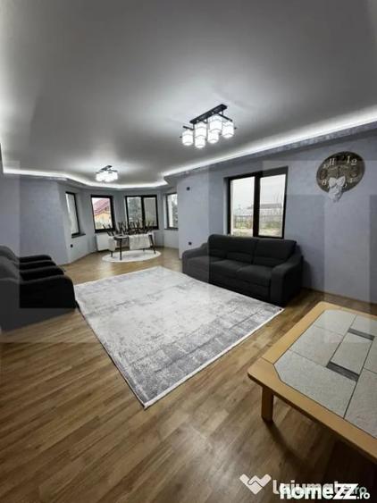 Casă cu 5 camere cu Teren 988 Mp în Central