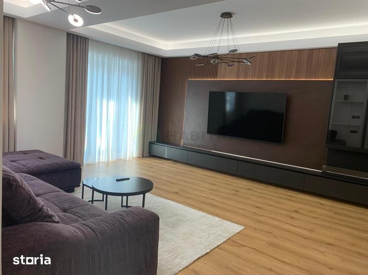 Casă cu 7 camere cu Teren 455 Mp în Băneasa