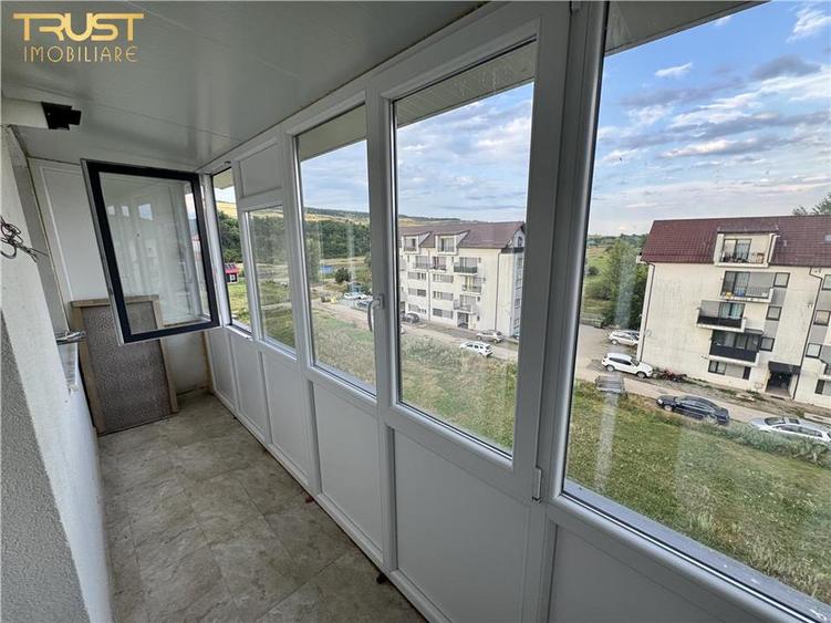 Apartament cu 2 camere semidecomandat în Florești