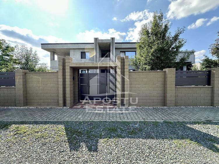 Vila moderna cu 6 camere si 2 garaje, teren 750 mp, Dumbr... - 11