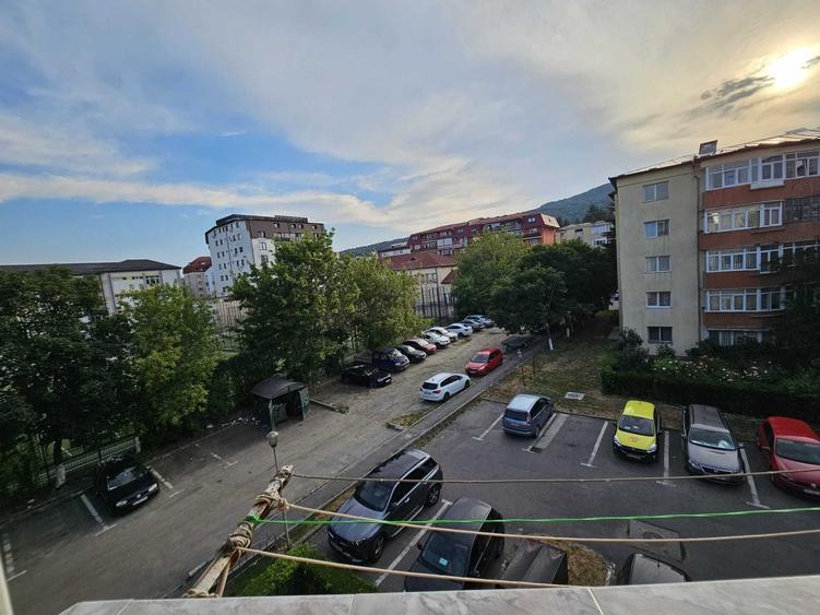 Apartament cu 2 camere decomandat în Nicolae Bălcescu