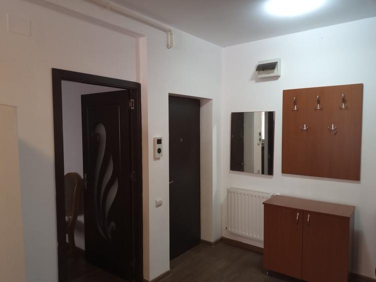 Apartament cu 2 camere decomandat în Exterior Vest