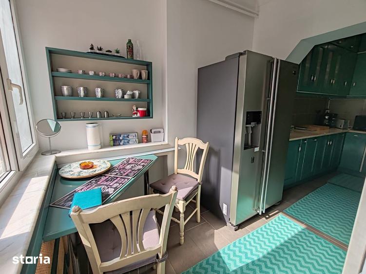 Apartament cu 3 camere în Cotroceni