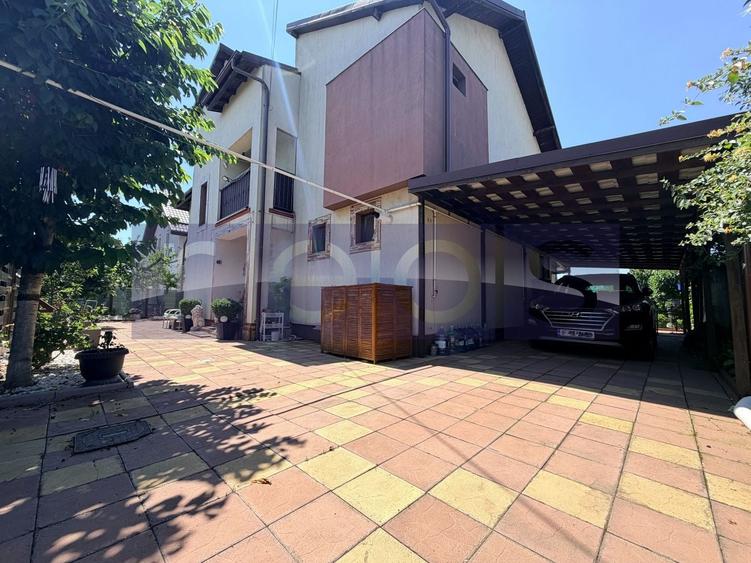 Casă individuală cu 5 camere cu Canalizare în Central