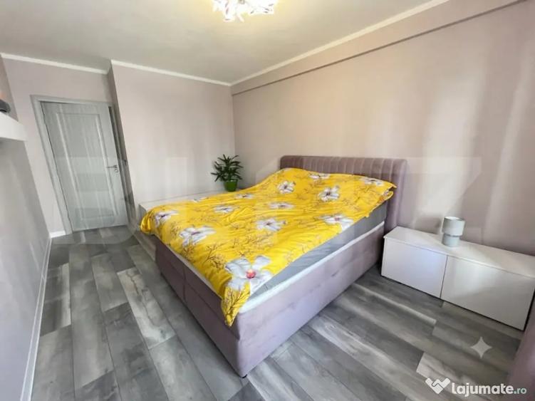 Apartament cu 3 camere decomandat în Baciu